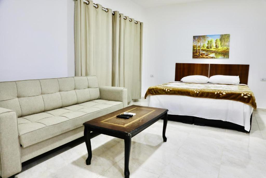 Salvador Dali Apartments Amman Eksteriør bilde